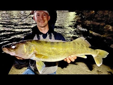 These Lures Catch GIANT Walleyes at Night (Few Anglers Do This)