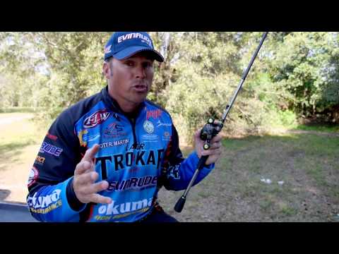 Bass Fishing: How to fish a Plastic Worm with Scott Martin