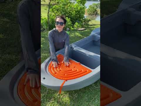 Foldable boat