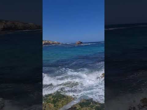 Sorrento backbeach rock pool lookout