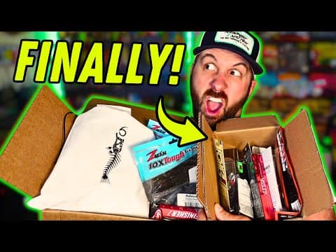 We FINALLY Got The &quot;BEST&quot; Fishing Subscription Box!  UNBOXING!