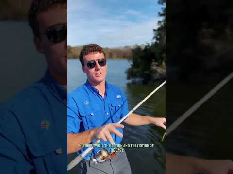 How to skip a lure!! #fishing