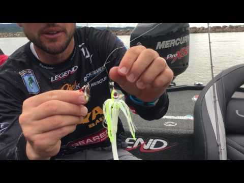 What color spinnerbaits should I use in Alabama for semi-murky water with water temperatures from 75 to 80 degrees?