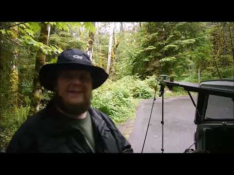 What are the best flies for fishing on the Snoqualmie River at the end of spring?