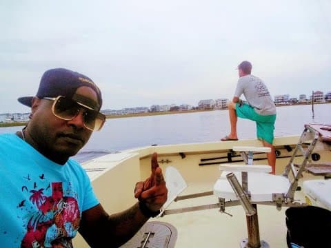 Can you show me Alice solo fishing?